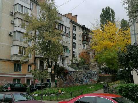 квартира за адресою Марії Приймаченко бульв. (Академіка Ліхачова), 6
