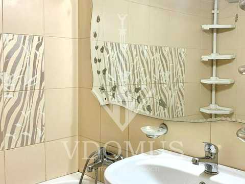 квартира за адресою Автозаводська вул., 5-А