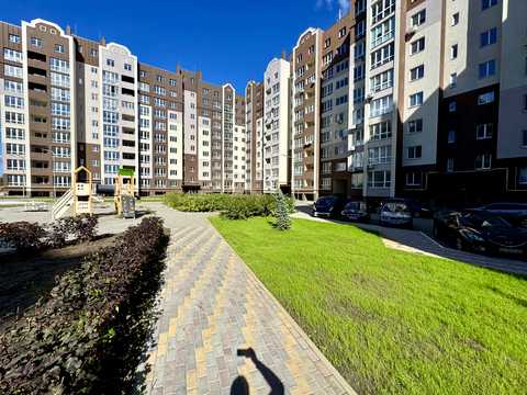 квартира за адресою Леоніда Каденюка вул., 18