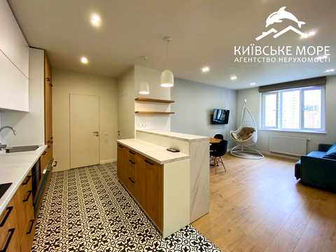 квартира за адресою Воскресенська вул., 18