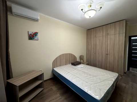 квартира по адресу Академика Заболотного ул., 15-Б