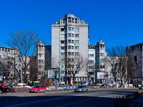 коммерческая по адресу Ивана Мазепы ул. (Січневого Повстання), 3