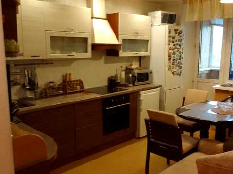 квартира за адресою Миколи Ушакова вул., 34-А