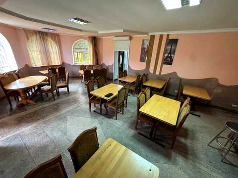 комерційна за адресою Шкільна вул., 22