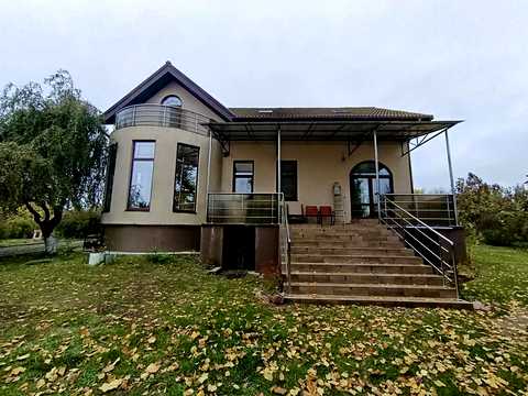 будинок за адресою Федора Петрова