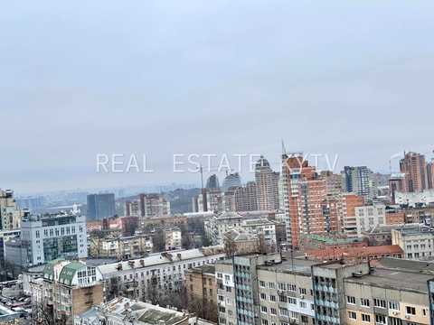 квартира за адресою Панаса Мирного вул., 28-А