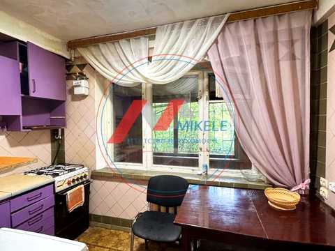квартира по адресу Строителей ул., 18