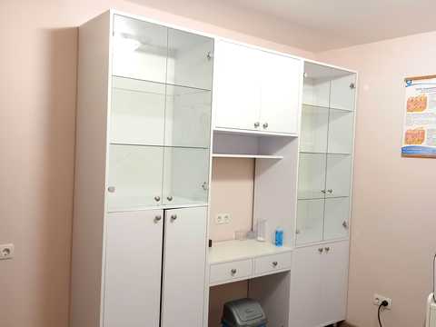комерційна за адресою Антоновича вул. (Горького), 99