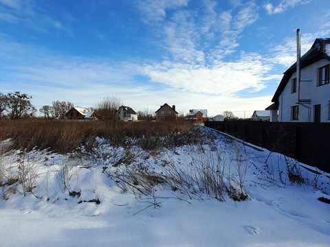 участок по адресу с. Старый Ярычев,