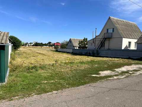 ділянка за адресою Свободи, 8