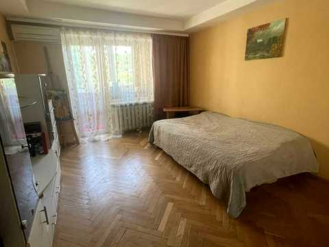 квартира за адресою Кирилівська, 124
