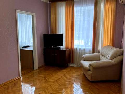 квартира за адресою Миколи Міхновського бульв. (Дружби народів), 8