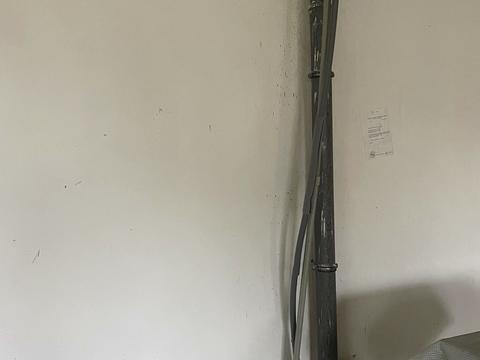 комерційна за адресою Володимирська вул., 55