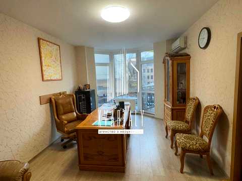 коммерческая по адресу Коперника ул., 3