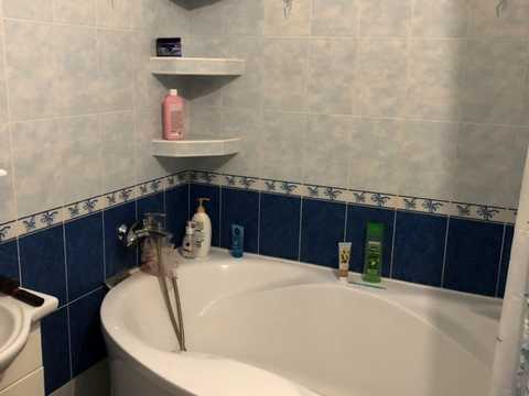 квартира за адресою Анни Ахматової вул., 24