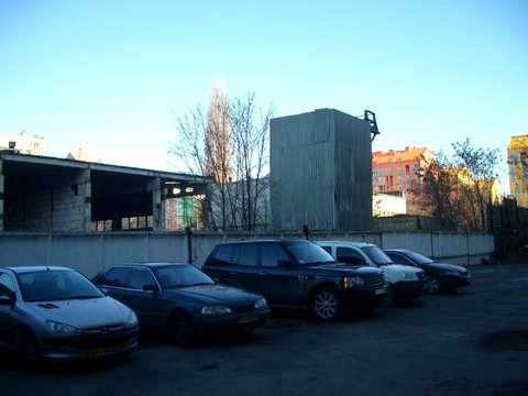 комерційна за адресою Соборності просп. (Возз'єднання), 19-Б