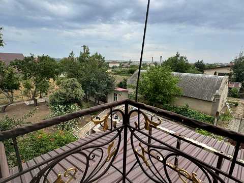 дом по адресу Південна