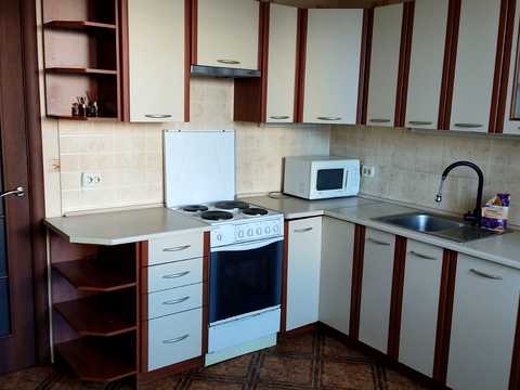 квартира за адресою Бориспільська вул., 6