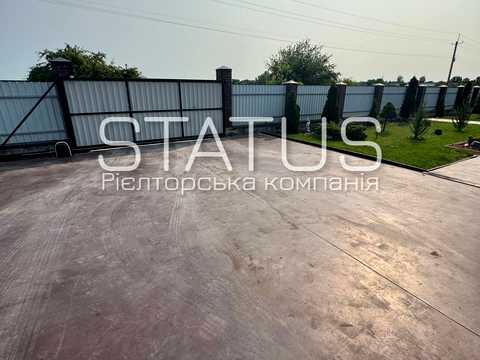 будинок за адресою Польова