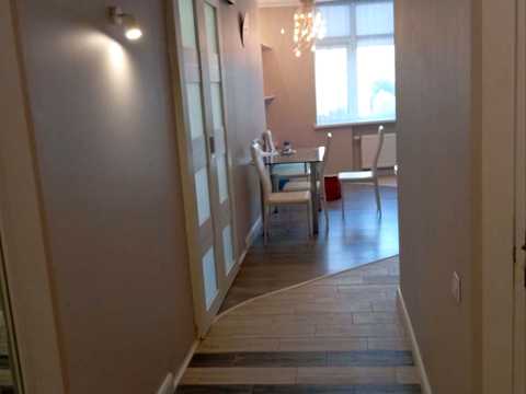 квартира за адресою Анни Ахматової вул., 22