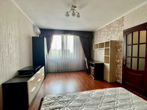 квартира за адресою Київ, Леся Курбаса просп., 5-В