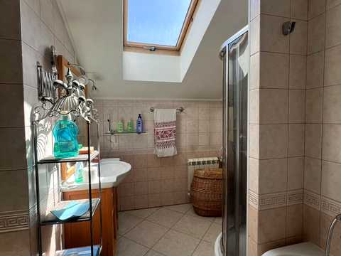 квартира за адресою Шота Руставелі вул., 4