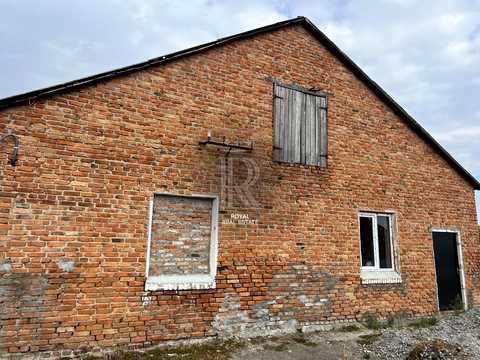 комерційна за адресою Підгірний, 20