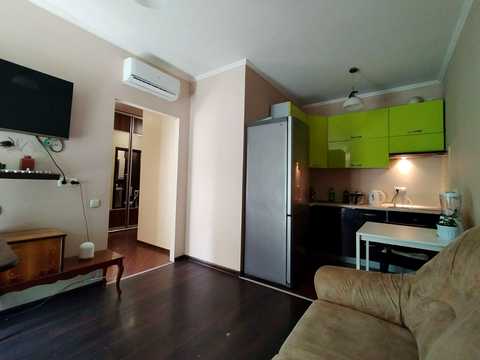 квартира за адресою Регенераторна вул., 4