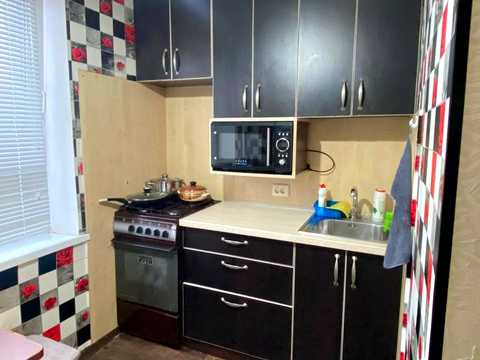 квартира за адресою Олександра Махова, 5а