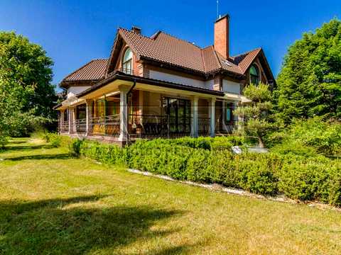 будинок за адресою Велика Набережна, 13