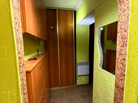 квартира за адресою Грушевського, 10