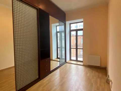 комерційна за адресою Круглоуніверситетська вул., 4