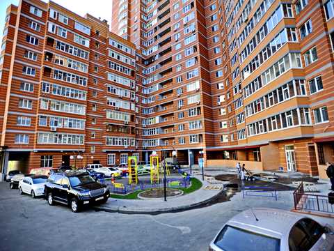 квартира за адресою Ревуцького вул., 9