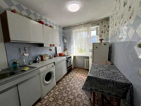 квартира за адресою Айвазовського вул., 3