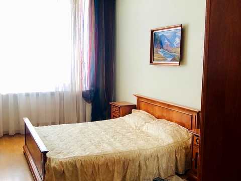 квартира по адресу Французский бульв., 33