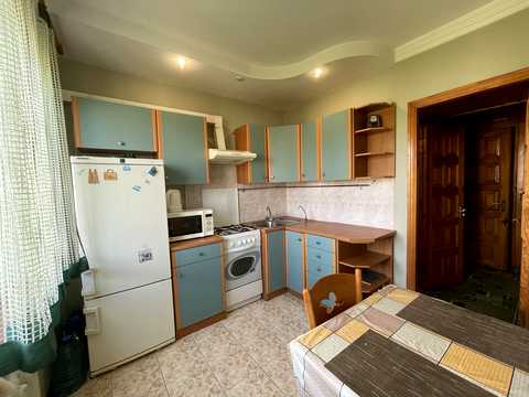 квартира за адресою Героїв просп., 46