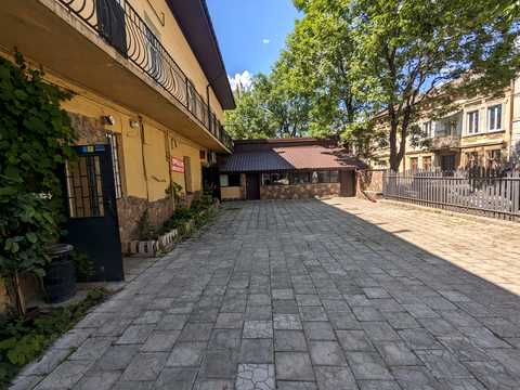 коммерческая по адресу Якова Остряницы ул., 4
