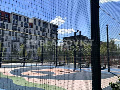 квартира за адресою Салютна вул., 2к18