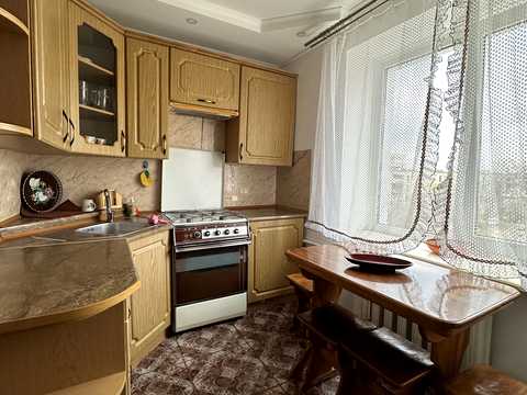 квартира за адресою Володимира Великого вул. (Артема), 22