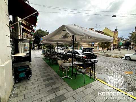 коммерческая по адресу Корятовича пл., 13