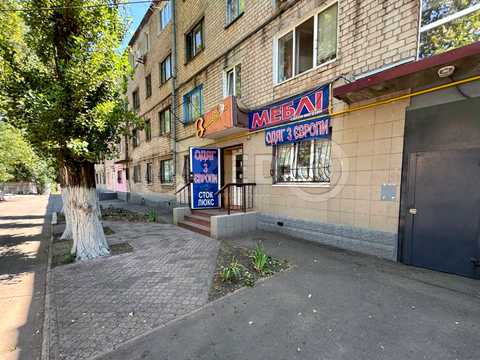 комерційна за адресою Романа Шухевича вул. (Мусоргського), 9