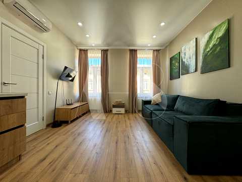 квартира за адресою Шпитальна вул., 19