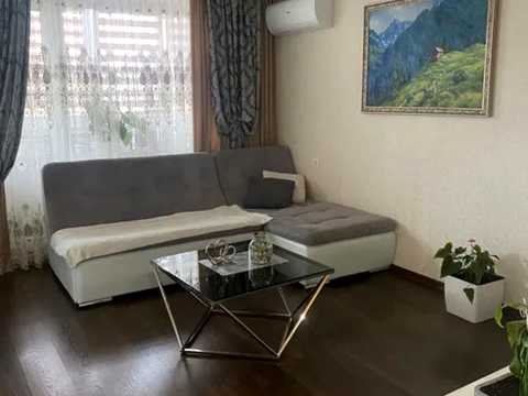 квартира за адресою Святослава Ріхтера вул., 46