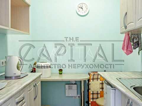 комерційна за адресою Кожедуба вул., 3-А