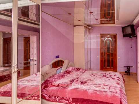 квартира за адресою Героїв Майдану вул. (Червоноармійська), 77