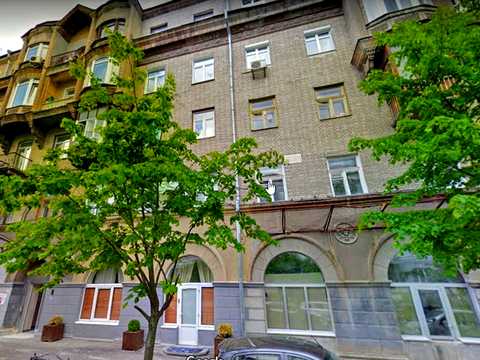 комерційна за адресою Дарвіна вул., 8