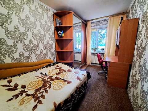 квартира за адресою Автозаводська вул., 17