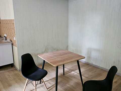 комерційна за адресою Городня вул., 7