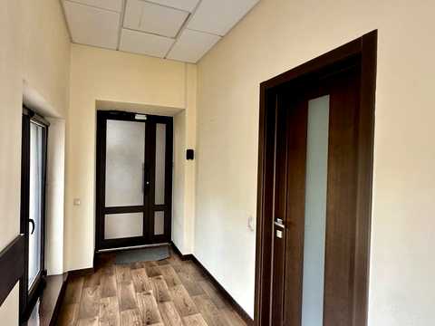 комерційна за адресою Львів, Володимира Великого вул. (Артема), 10