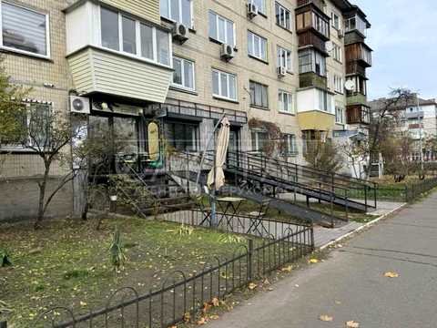 коммерческая по адресу Уинстона Черчилля ул. (Красноткацкая), 25